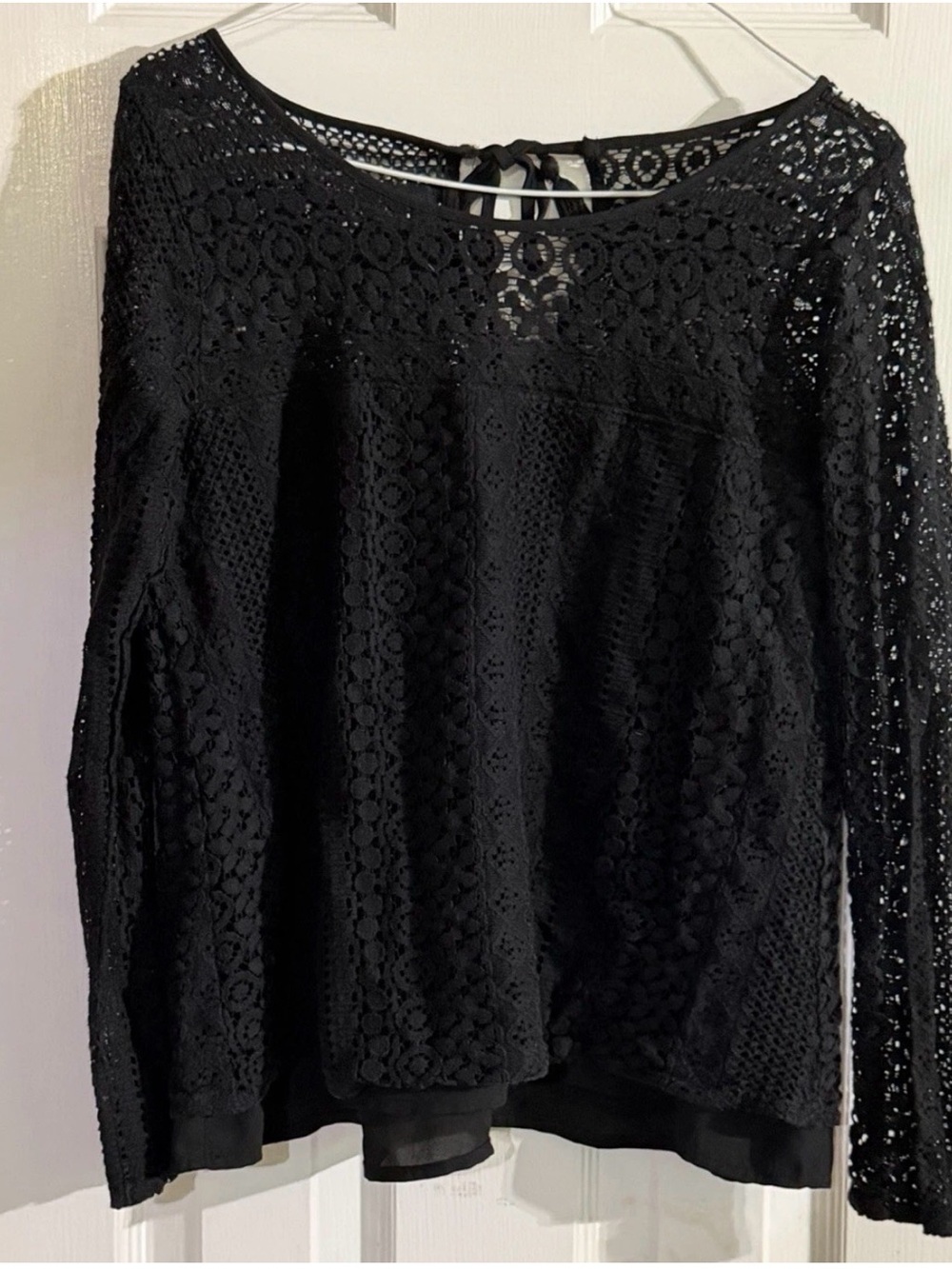 Hollister Black Crochet Lace Long Sleeve Top Blouse Size Small S